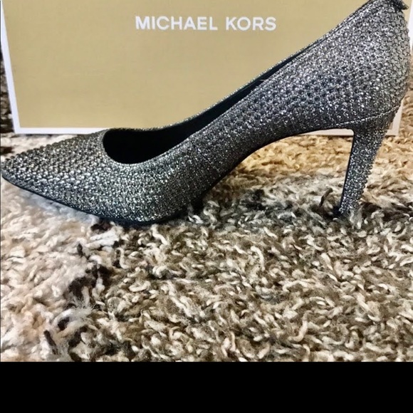 New in box … Michael Kors heels 7.5 - Picture 6 of 16